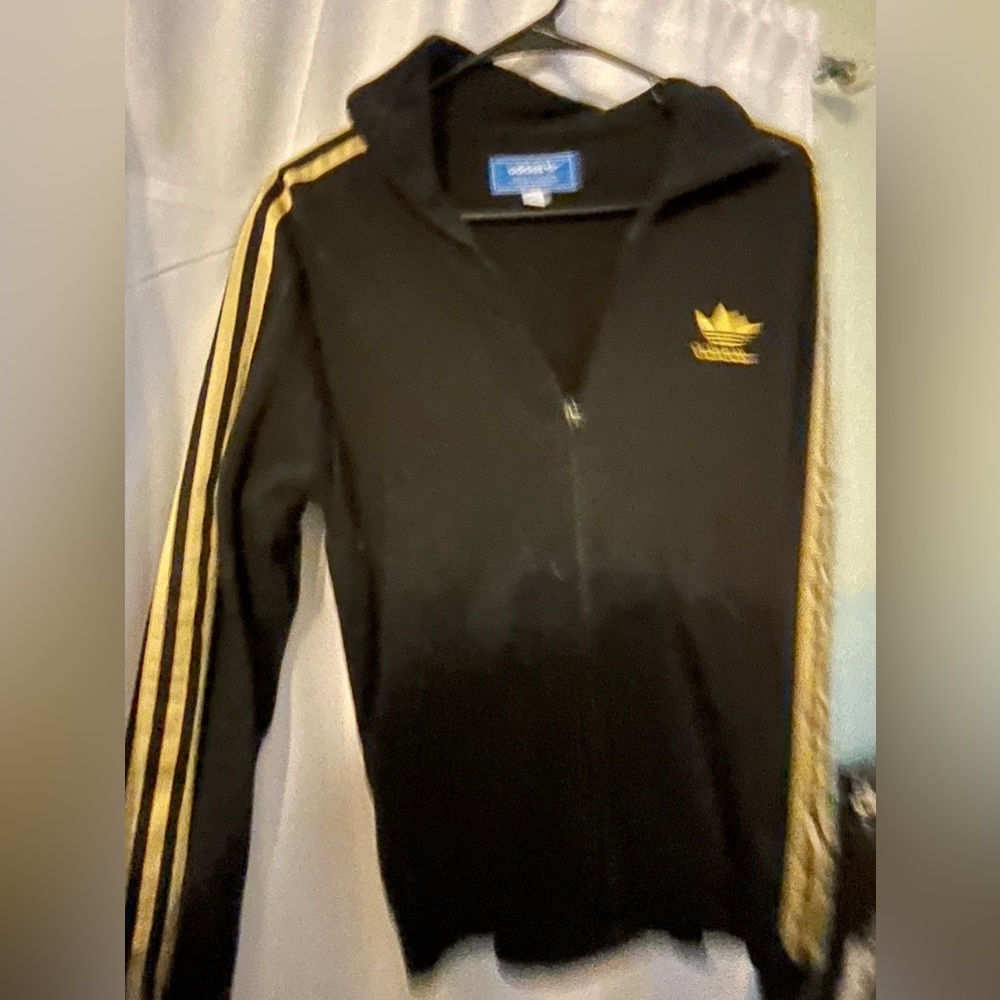 New never worn XL